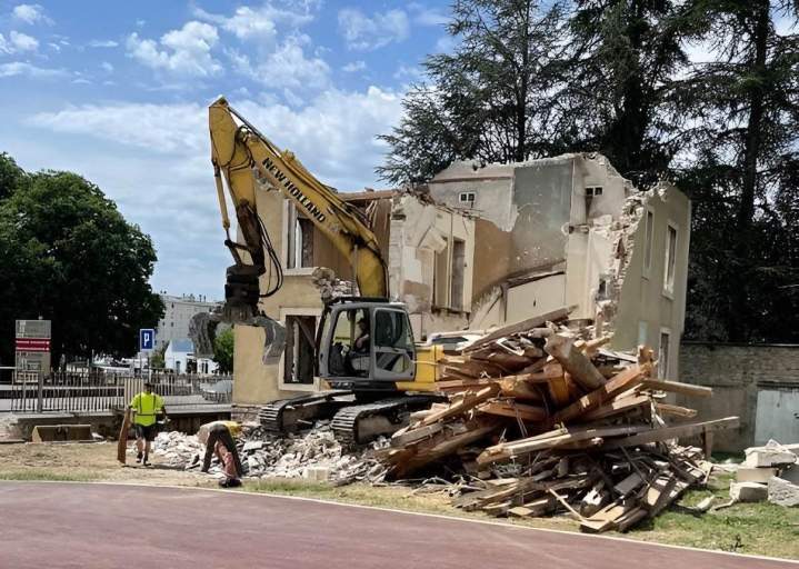 Déconstruction sécurisée Bourg-en-Bresse
